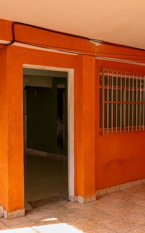 Casa à venda com 200m², 2 quartos e 1 vaga Casa à venda com 200m², 2 quartos e 1 vagaGaragem