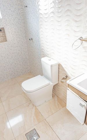 Casa à venda com 160m², 3 quartos e 1 vagaBanheiro Social