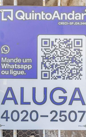 Casa à venda com 160m², 3 quartos e 1 vagaPlaquinha