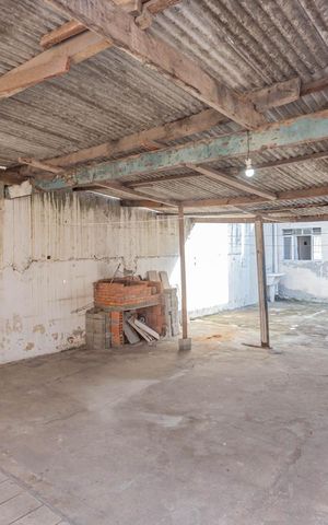 Casa à venda com 160m², 3 quartos e 1 vagaQuintal e área de serviço