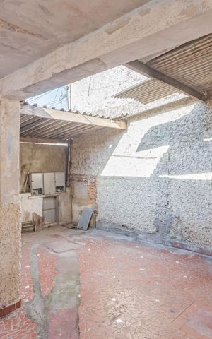 Casa à venda com 160m², 3 quartos e 1 vagaGaragem