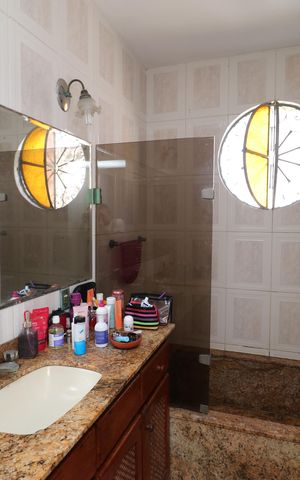 Casa para alugar com 500m², 5 quartos e 5 vagasBanheiro da Suíte 5