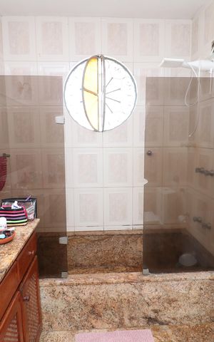 Casa para alugar com 500m², 5 quartos e 5 vagasBanheiro da Suíte 5