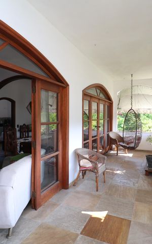 Casa para alugar com 500m², 5 quartos e 5 vagasVaranda
