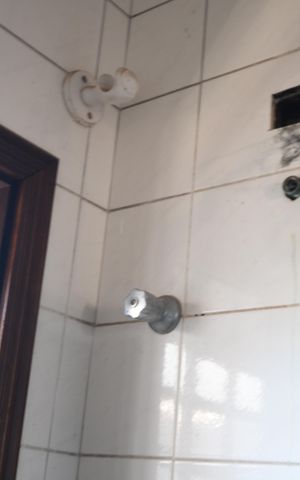 Casa à venda com 280m², 3 quartos e 6 vagasBanheiro 