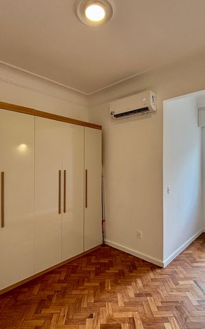 Apartamento à venda com 70m², 2 quartos e sem vaga Apartamento à venda com 70m², 2 quartos e sem vagaSuíte