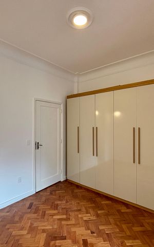 Apartamento à venda com 70m², 2 quartos e sem vaga Apartamento à venda com 70m², 2 quartos e sem vagaSuíte