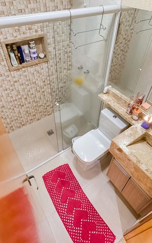 Casa à venda com 153m², 3 quartos e 1 vaga Casa à venda com 153m², 3 quartos e 1 vagaBanheiro da Suíte