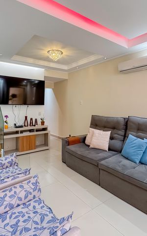 Casa à venda com 153m², 3 quartos e 1 vaga Casa à venda com 153m², 3 quartos e 1 vagaSala