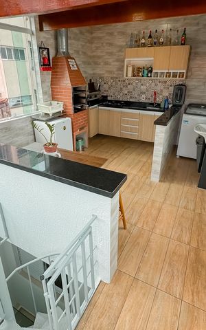 Casa à venda com 153m², 3 quartos e 1 vaga Casa à venda com 153m², 3 quartos e 1 vagaChurrasqueira