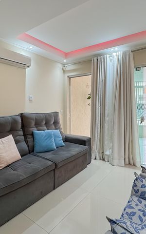 Casa à venda com 153m², 3 quartos e 1 vaga Casa à venda com 153m², 3 quartos e 1 vagaSala