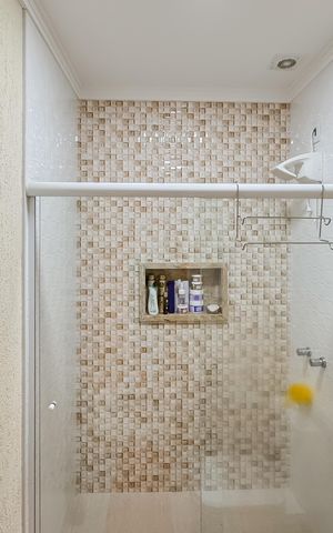 Casa à venda com 153m², 3 quartos e 1 vaga Casa à venda com 153m², 3 quartos e 1 vagaBanheiro da Suíte