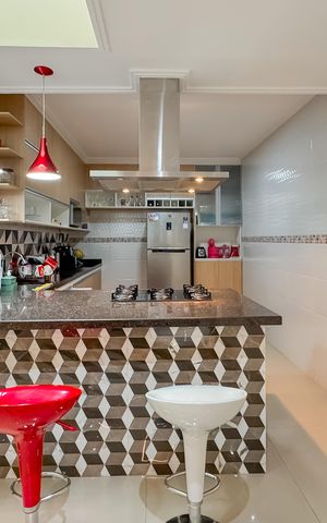 Casa à venda com 153m², 3 quartos e 1 vaga Casa à venda com 153m², 3 quartos e 1 vagaCozinha
