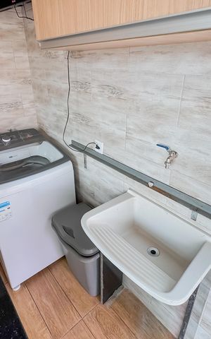 Casa à venda com 153m², 3 quartos e 1 vaga Casa à venda com 153m², 3 quartos e 1 vagaÁrea de Serviço