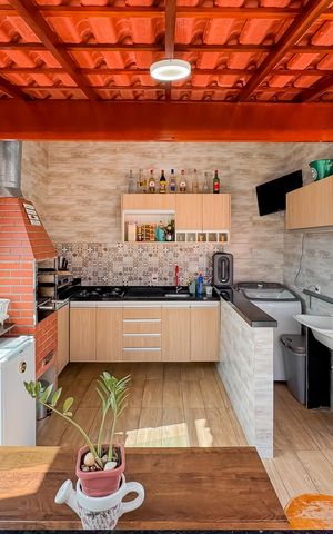 Casa à venda com 153m², 3 quartos e 1 vaga Casa à venda com 153m², 3 quartos e 1 vagaChurrasqueira