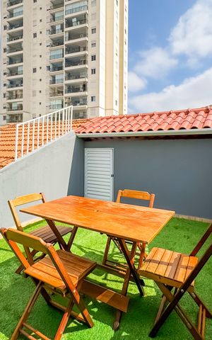 Casa à venda com 153m², 3 quartos e 1 vaga Casa à venda com 153m², 3 quartos e 1 vagaCobertura