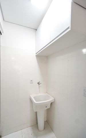 Apartamento à venda com 43m², 2 quartos e sem vaga Apartamento à venda com 43m², 2 quartos e sem vagaÁrea de serviço