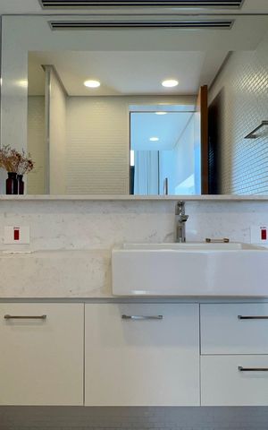 Apartamento à venda com 107m², 1 quarto e 1 vaga Apartamento à venda com 107m², 1 quarto e 1 vagaBanheiro