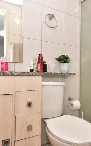 Apartamento à venda com 58m², 2 quartos e 1 vagaBanheiro Suíte