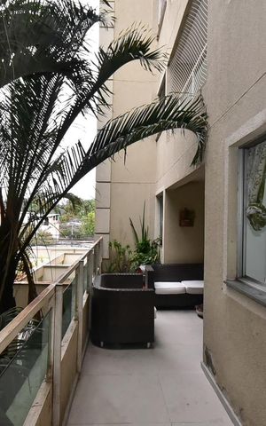 Apartamento à venda com 58m², 2 quartos e 1 vagaVaranda