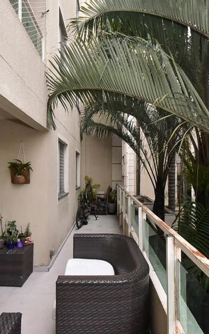 Apartamento à venda com 58m², 2 quartos e 1 vagaVaranda