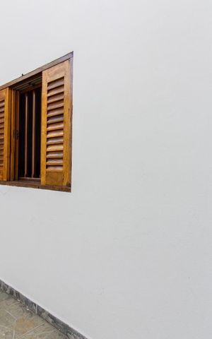 Casa à venda com 355m², 4 quartos e 5 vagas Casa à venda com 355m², 4 quartos e 5 vagasÁrea externa