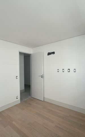Apartamento à venda com 182m², 4 quartos e 4 vagasquarto 3