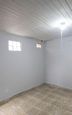 Casa à venda com 120m², 1 quarto e 7 vagas Casa à venda com 120m², 1 quarto e 7 vagasQuarto 1