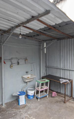 Casa à venda com 120m², 1 quarto e 7 vagas Casa à venda com 120m², 1 quarto e 7 vagasÁrea de Serviço