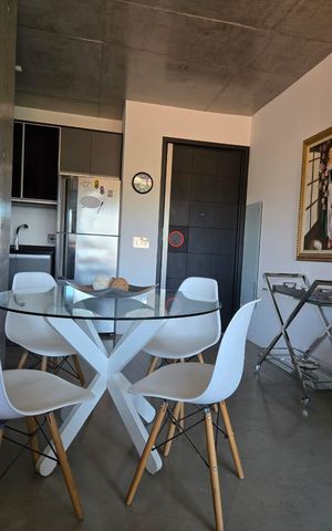 Apartamento à venda com 70m², 1 quarto e 1 vaga Apartamento à venda com 70m², 1 quarto e 1 vagaSala
