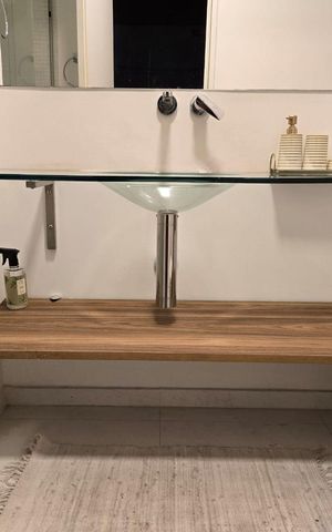 Apartamento à venda com 70m², 1 quarto e 1 vaga Apartamento à venda com 70m², 1 quarto e 1 vagaBanheiro