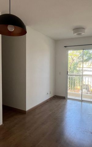Apartamento à venda com 60m², 3 quartos e 1 vaga Apartamento à venda com 60m², 3 quartos e 1 vagaSala