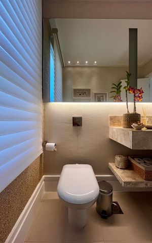 Casa de condomínio à venda com 860m², 4 quartos e 4 vagas Casa de condomínio à venda com 860m², 4 quartos e 4 vagasLavabo