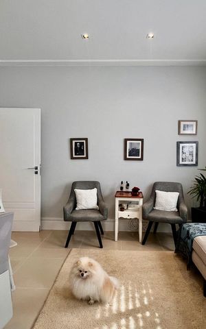 Casa de condomínio à venda com 860m², 4 quartos e 4 vagas Casa de condomínio à venda com 860m², 4 quartos e 4 vagasEscritório