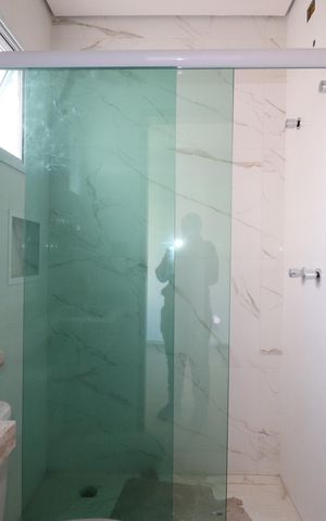 Casa de condomínio à venda com 117m², 2 quartos e 2 vagasBanheiro da Suíte 2