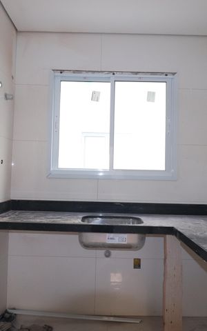 Casa de condomínio à venda com 117m², 2 quartos e 2 vagasCozinha