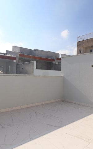 Casa de condomínio à venda com 117m², 2 quartos e 2 vagasCobertura