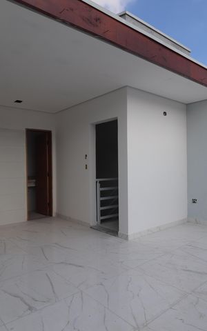 Casa de condomínio à venda com 127m², 3 quartos e 2 vagasCobertura