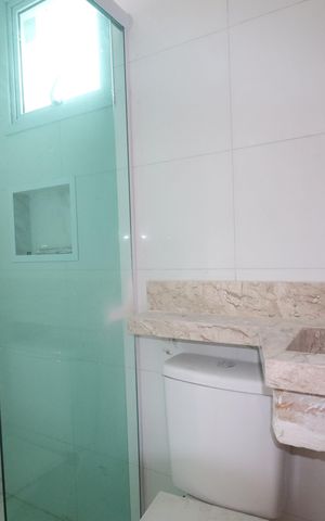 Casa de condomínio à venda com 127m², 3 quartos e 2 vagasBanheiro da Suíte