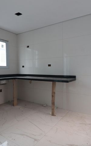 Casa de condomínio à venda com 117m², 2 quartos e 2 vagasCozinha