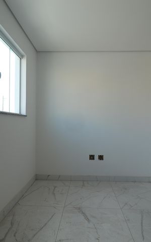 Casa de condomínio à venda com 129m², 3 quartos e 2 vagasSala