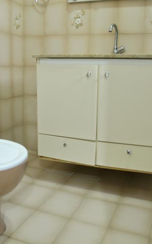 Casa para alugar com 135m², 3 quartos e 2 vagasSuíte Banheiro