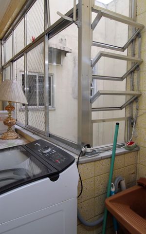 Apartamento à venda com 90m², 2 quartos e 1 vagaÁrea de Serviço