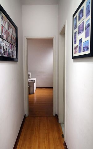 Apartamento à venda com 90m², 2 quartos e 1 vagaSala - Corredor