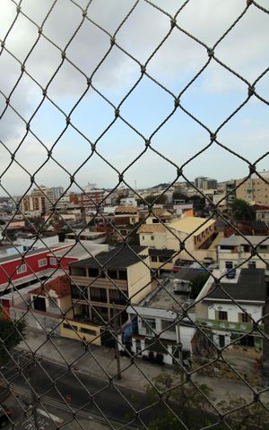 Apartamento à venda com 90m², 2 quartos e 1 vagaVaranda