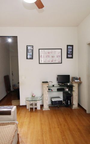 Apartamento à venda com 90m², 2 quartos e 1 vagaSala