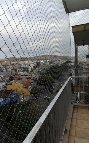 Apartamento à venda com 90m², 2 quartos e 1 vagaVaranda