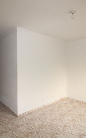 Casa para alugar com 62m², 2 quartos e sem vagaSala