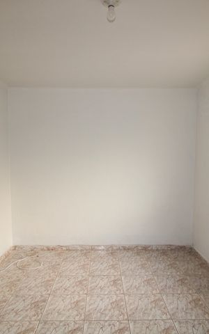 Casa para alugar com 62m², 2 quartos e sem vagaSala
