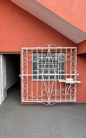 Casa para alugar com 150m², 2 quartos e 2 vagas Casa para alugar com 150m², 2 quartos e 2 vagasQuintal